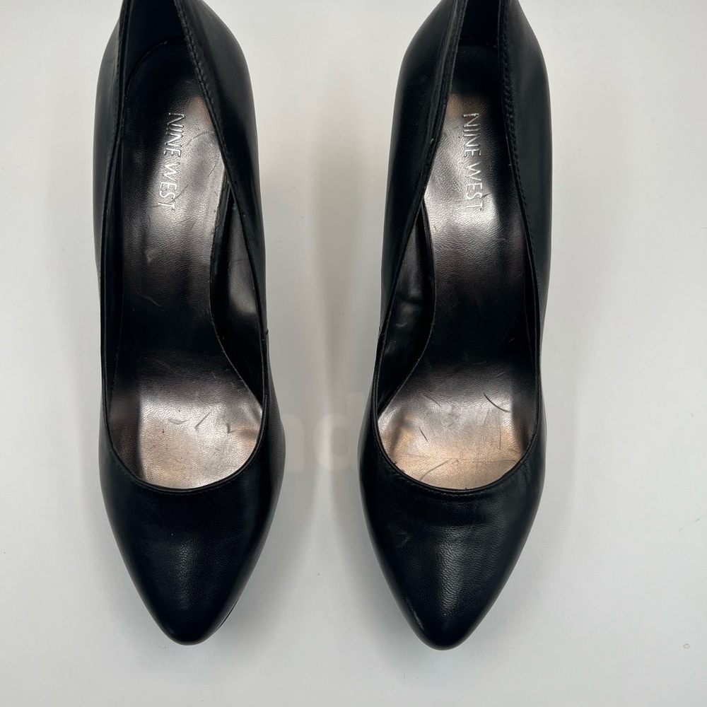 🖤 Nine West Classic Black 4” Platform Heels - Picture 8 of 13